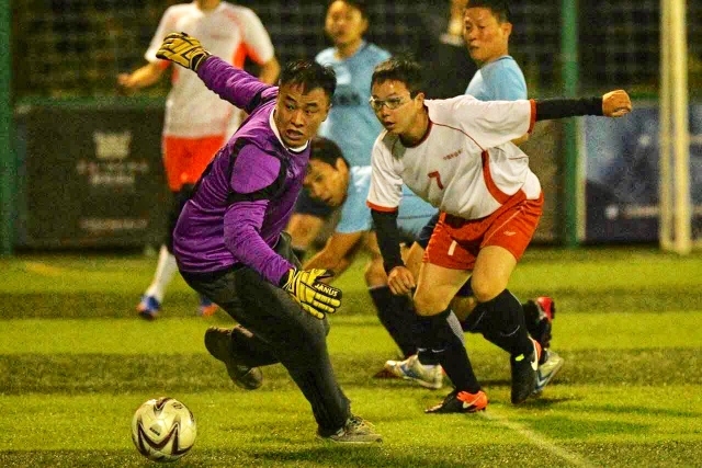 勇士险胜终结独行侠7连胜 国王力克快船回第七