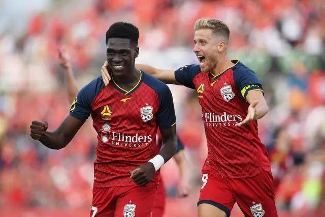 迪文琴佐32分尼克斯送灰熊6连败 热火大胜魔术