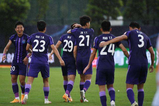 C罗：把进球和胜利送给球迷、俱乐部和我的球迷