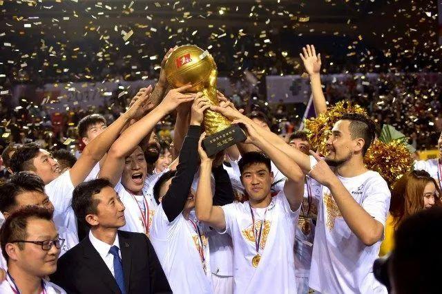 CBA季后赛八强对阵：辽宁vs深圳 广东vs广厦